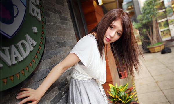 内蒙古想找一个女性生孩子给报酬-｛找个女人生孩子多少钱｝